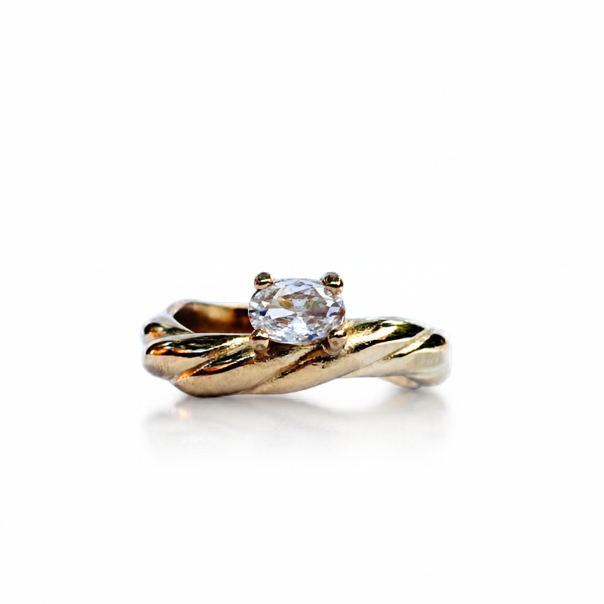 Anillo trenzado con circonia en acero AN4054G96