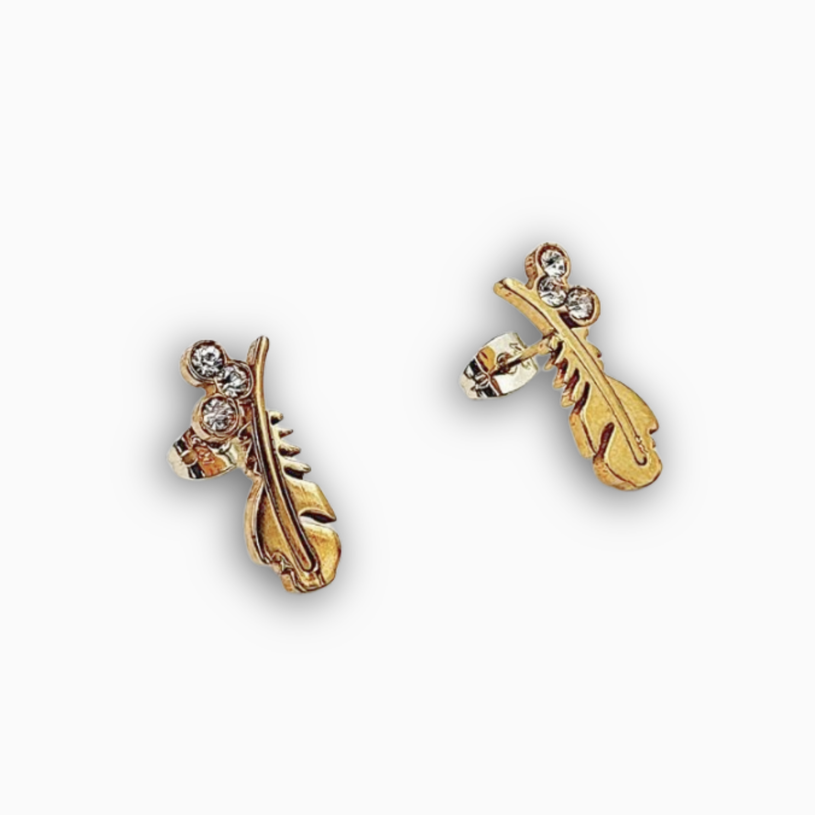 Aretes pluma acero